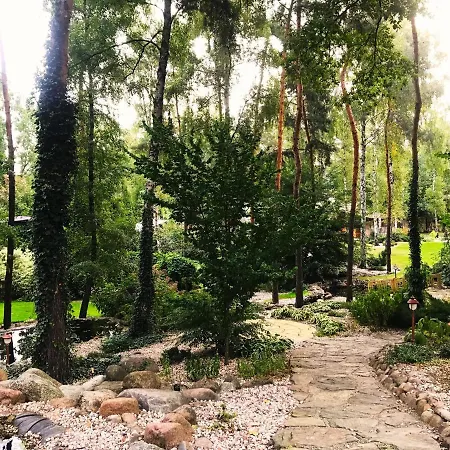 فندق مبيت وإفطار Restauracja Traktat وارسو